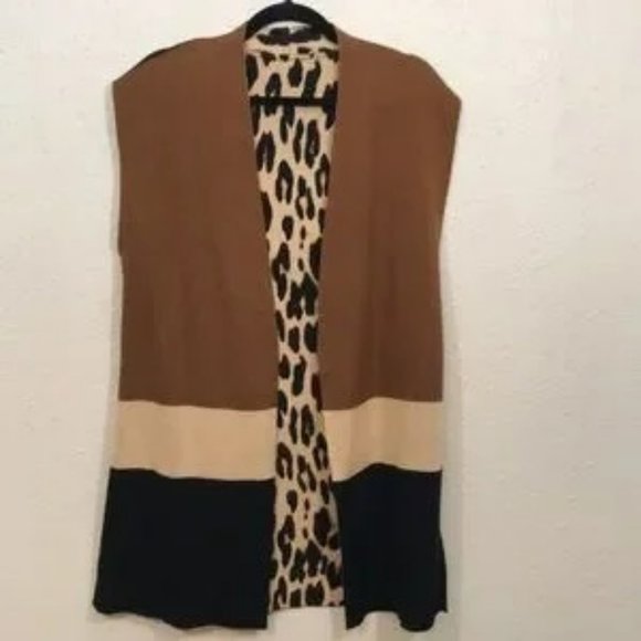 Chico’s NWT Animal PRINT Colorblock Reversible Cardigan Sweater Vest size 3 - Picture 3 of 4